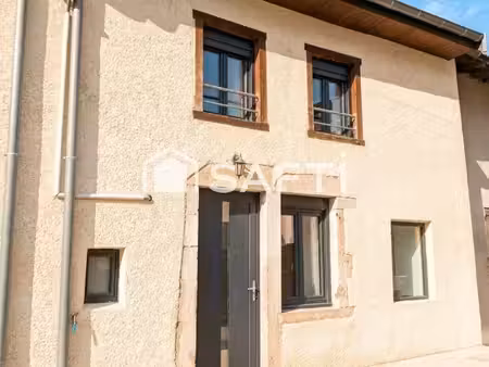 maison de village en pierre
