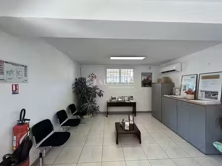 local commercial à louer