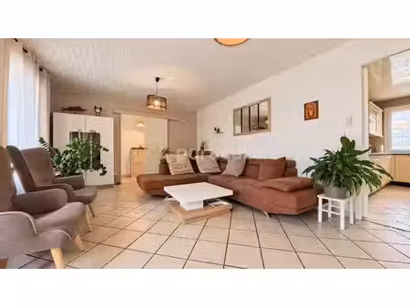 vente maison 6 pièces 134 m² à nieul-le-dolent (85430)  363 064 €