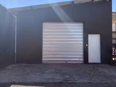 local commercial à louer