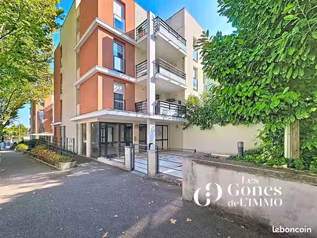 appartement 3 pièces 64 m²