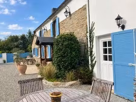 vente maison à saint-jacut-du-mené (22330) : à vendre / 235m² saint-jacut-du-mené