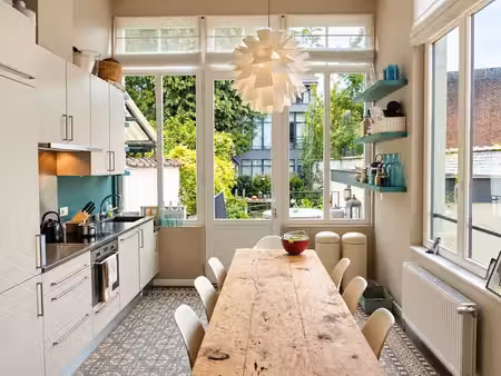charmant appartement lumineux avec jardin proche de plc brug