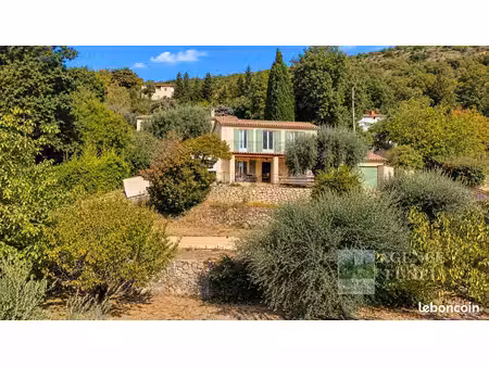 villa 4 pièces 92 m²