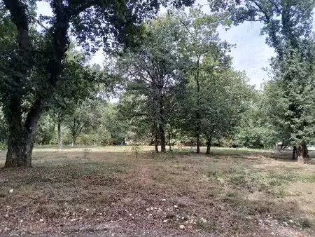 terrain constructible neuf à vendre