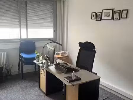 bureau fermé lyon 3ème - 12m2 -