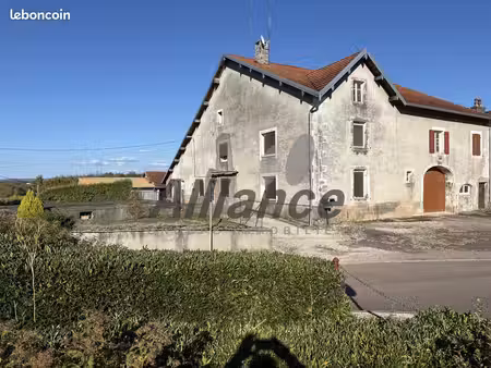 ferme 4 pièces 120 m²