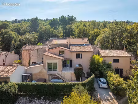 maison de village 6 pièces 160 m²