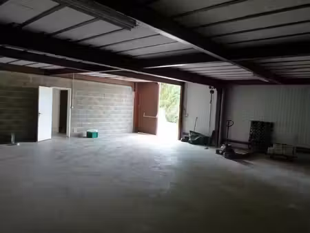 location entrepôt montrabe 31850 200m²