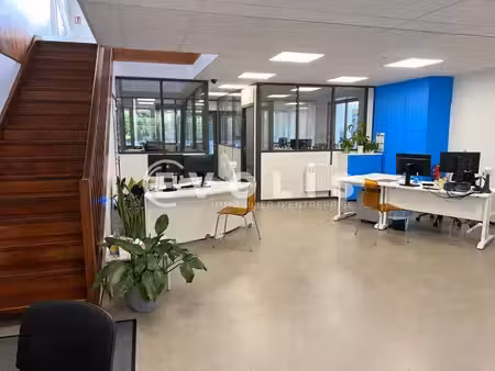 location local d’activités croissy beaubourg 77183 223m² à 731m²