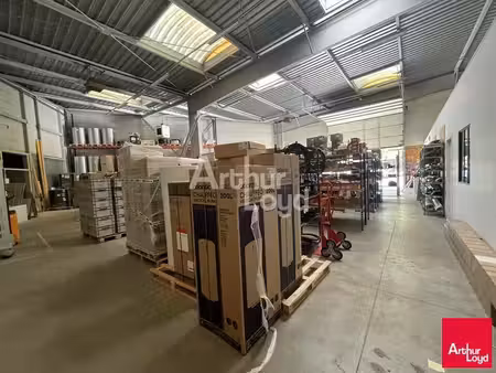 location local d’activités ecouflant 49000 600m²