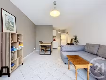 appartement f2 à vendre - 2 pièces - 43 31 m2 - melun - 77 - ile-de-france
