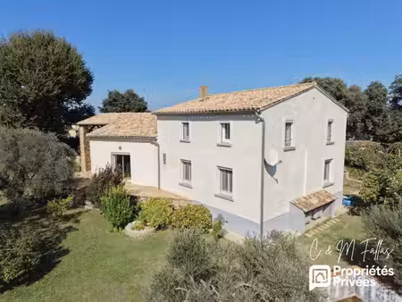 rochegude -maison familiale de 202 m²  5 chambres  sur 2 090 m² de terrain arboré