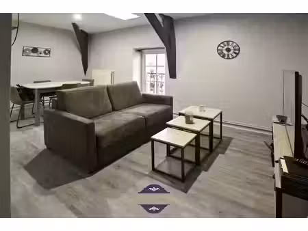 vente immeuble 6 pièces 160 m² à niort (79000)  370 000 €