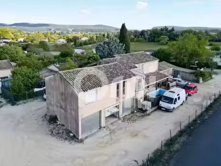 vente immeuble 8 pièces 248 m² à vallon-pont-d'arc (07150)  223 500 €