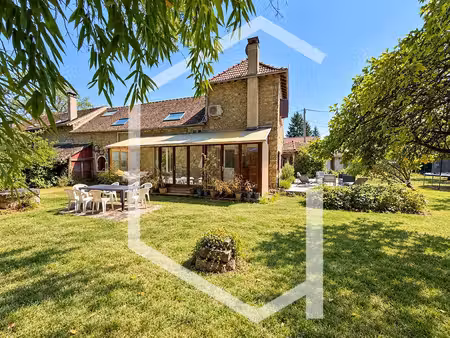 maison de luxe de 145 m2 en vente moret-sur-loing  île-de-france