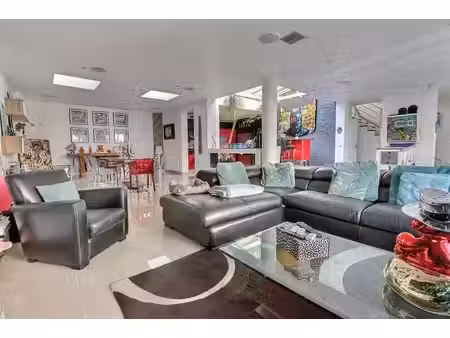 maison de luxe de 7 pièces en vente à issy-les-moulineaux  île-de-france