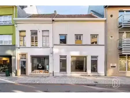 surface commerciale à vendre de 180 m² à renaix (rbx14135)