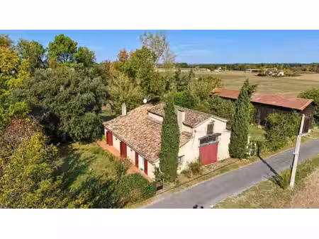 saint-pierre-de-mons – maison de caractère 162 m² sur 1 3 ha avec séchoir à taba