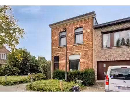 huis te koop in wommelgem met 2 slaapkamers