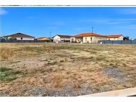 vente terrain 600 m² à avermes (03000)  45 000 €