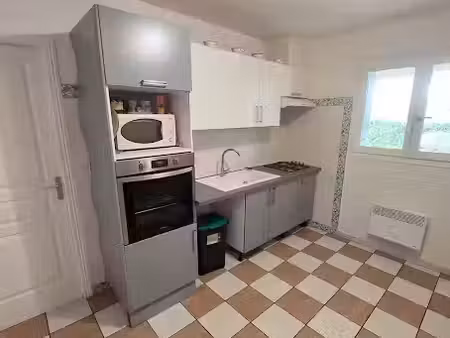 location maison 4 pièces 117 m² à sorède (66690)  1 080 €