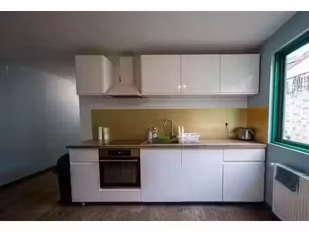 location meublée locaux professionnels 1 pièce 15 m² à tourcoing (59200)  390 €