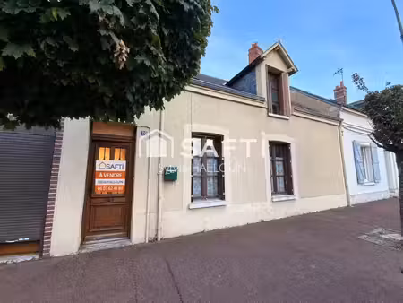 maison 3 chambres  terrain et studio sur 450m²