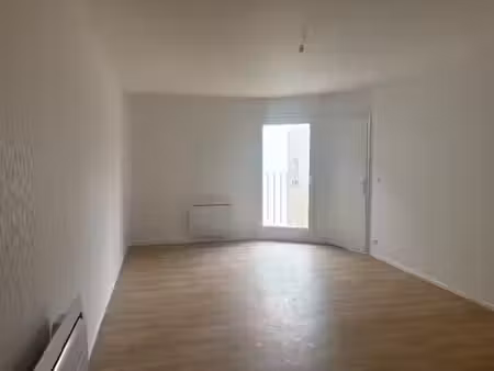 leasing appartement 3 pièces 61 m² la châtre