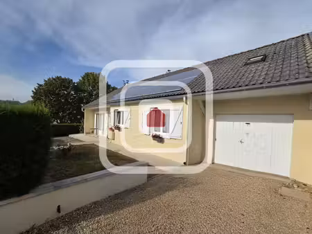 pavillon en très bon état
