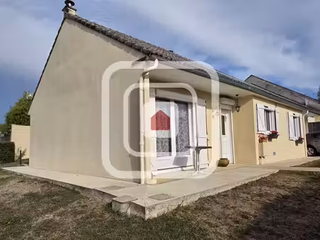 pavillon en très bon état