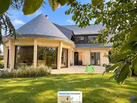 maison de luxe de 220 m2 en vente manéglise  france