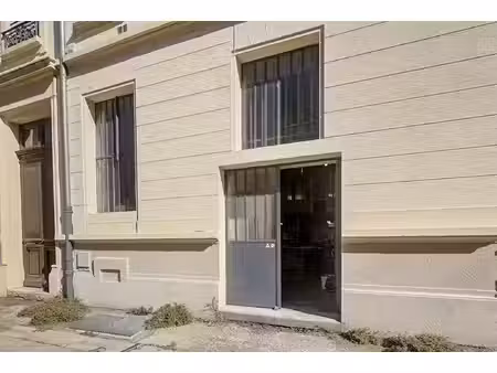 location local d'activité  70.00m²  lyon 03