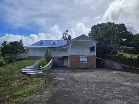 vente maison 6 pièces 164 m² à petit bourg (97170)  499 000 €