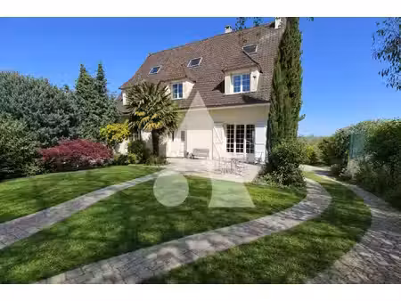 maison jablines 6 pièce(s) 200 m2 / 4 chambres