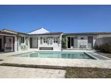 maison de prestige en vente sainte-marie-de-ré  nouvelle-aquitaine