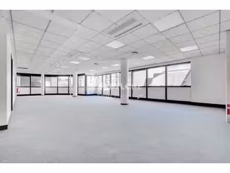 location bureaux 130m² à 436m²