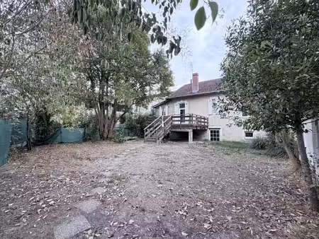 maison de 152m2 avec 4 chs et jardin clos