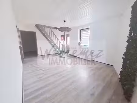 vente maison 6 pièces 100 m² à vicq (59970)  90 000 €