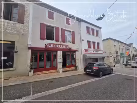 immeuble de caractère 190m2 avec local commercial et appartement t3