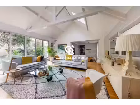 maison de luxe à vendre dans le quartier procé - monselet