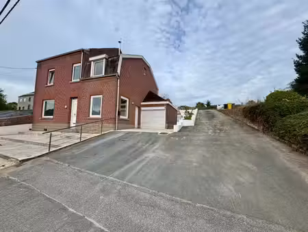 spacieuse maison de 3 chambres avec jardin à huldenberg