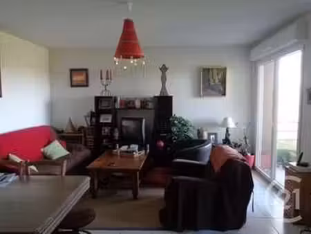 location appartement 2 pièces à fougères (35300) : à louer 2 pièces / 45m² fougères