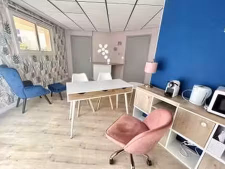 location bureaux et commerces à plérin (22190) : à louer / 47m² plérin
