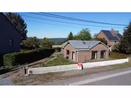bungalow 3 chambres - garage - sur les hauteurs de huy