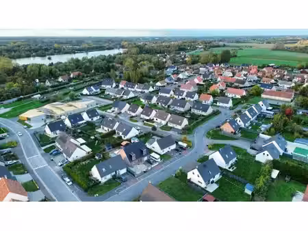 terrain constructible neuf à vendre