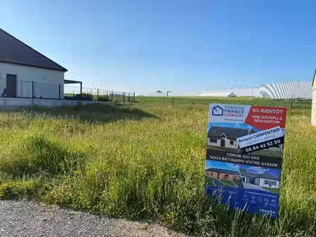 terrain constructible neuf à vendre