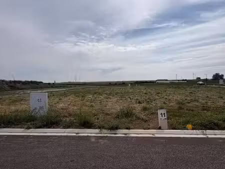 terrain constructible neuf à vendre