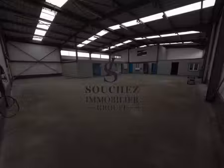 local d'activités à vendre
