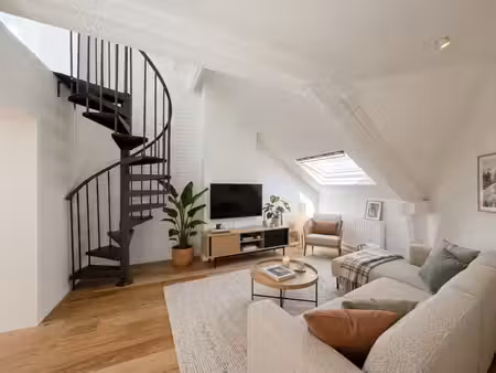appartement une chambre + mezzanine (fernand coq/flagey)